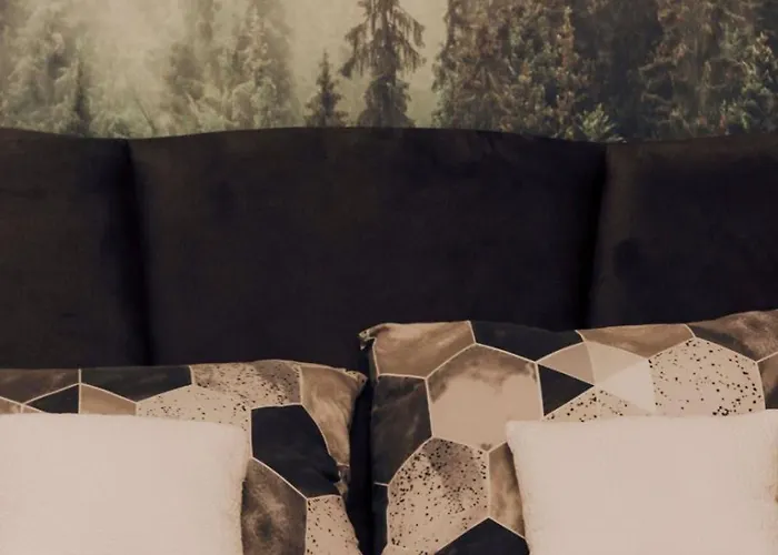 Vucica With Jacuzzi *